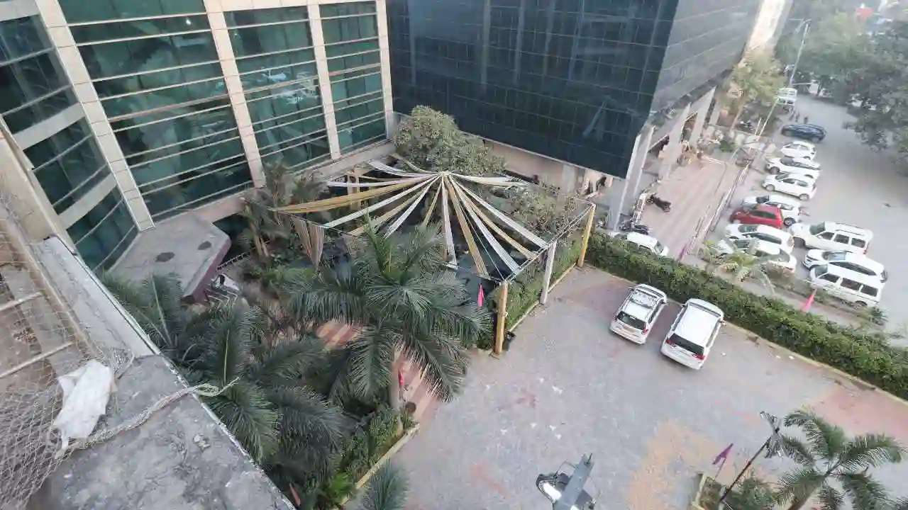 Best 4-star hotel in Gurgaon